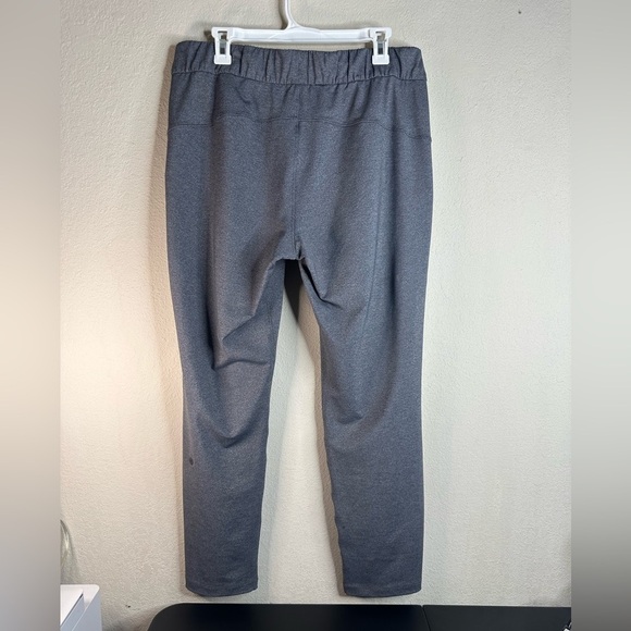 Lululemon On The Fly Pant 28" Heathered Black size 10 - Picture 2 of 6